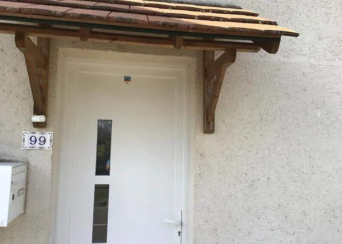 Maison Calme Et Fonctionnelle